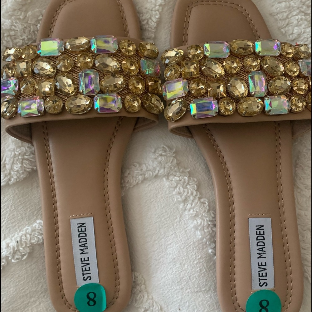 Brand new Steve Madden rhinestone sandals. Size 8-never worn